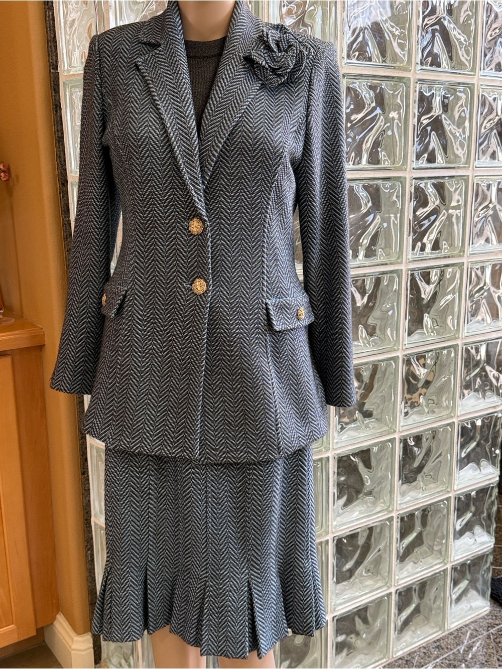 St. John 3 Piece Blazer Jacket with Gold Buttons, Tank top, & Pleated Skirt Set